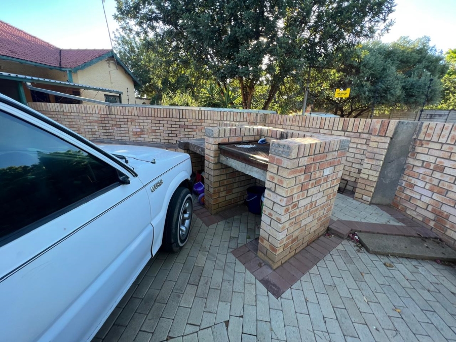  Bedroom Property for Sale in Herlear Northern Cape